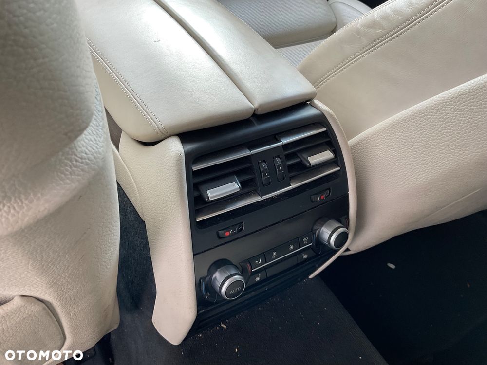 BMW Seria 7 730d BluePerformance Edition Exclusive - 12