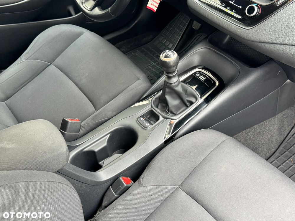 Toyota Corolla 1.2 T Comfort - 28