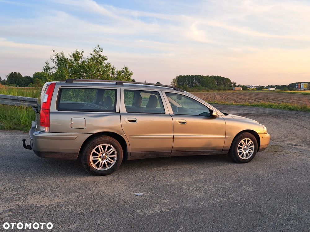 Volvo V70 2.4 Kinetic - 10