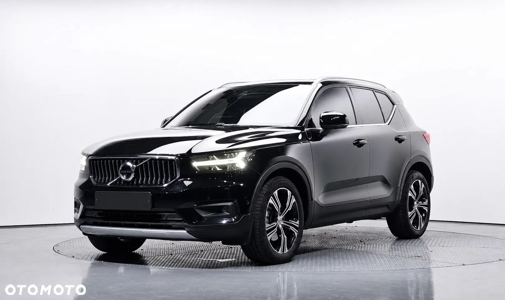 Volvo XC 40 - 1