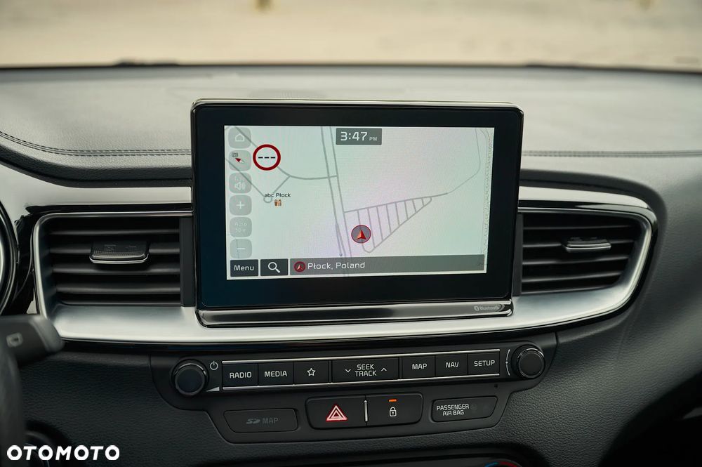 Kia Ceed 1.4 T-GDI DCT OPF GT Line - 34