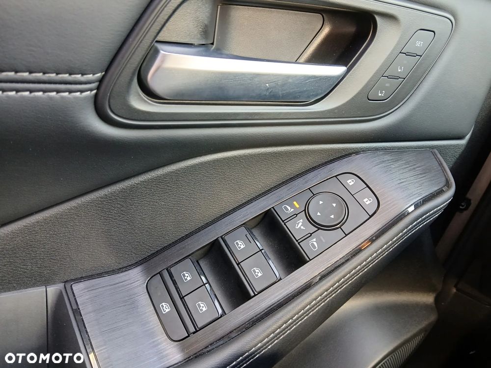 Nissan X-Trail 1.5 VC-T e-POWER N-Connecta e-4ORCE 7os - 9