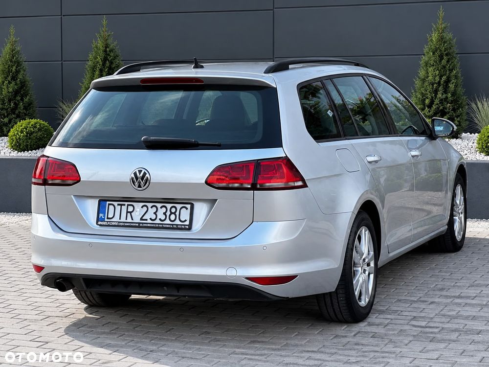Volkswagen Golf 1.6 TDI BlueMot Comfortline DSG - 5