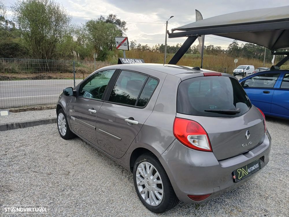 Renault Clio 1.2 16V Dynamique - 4