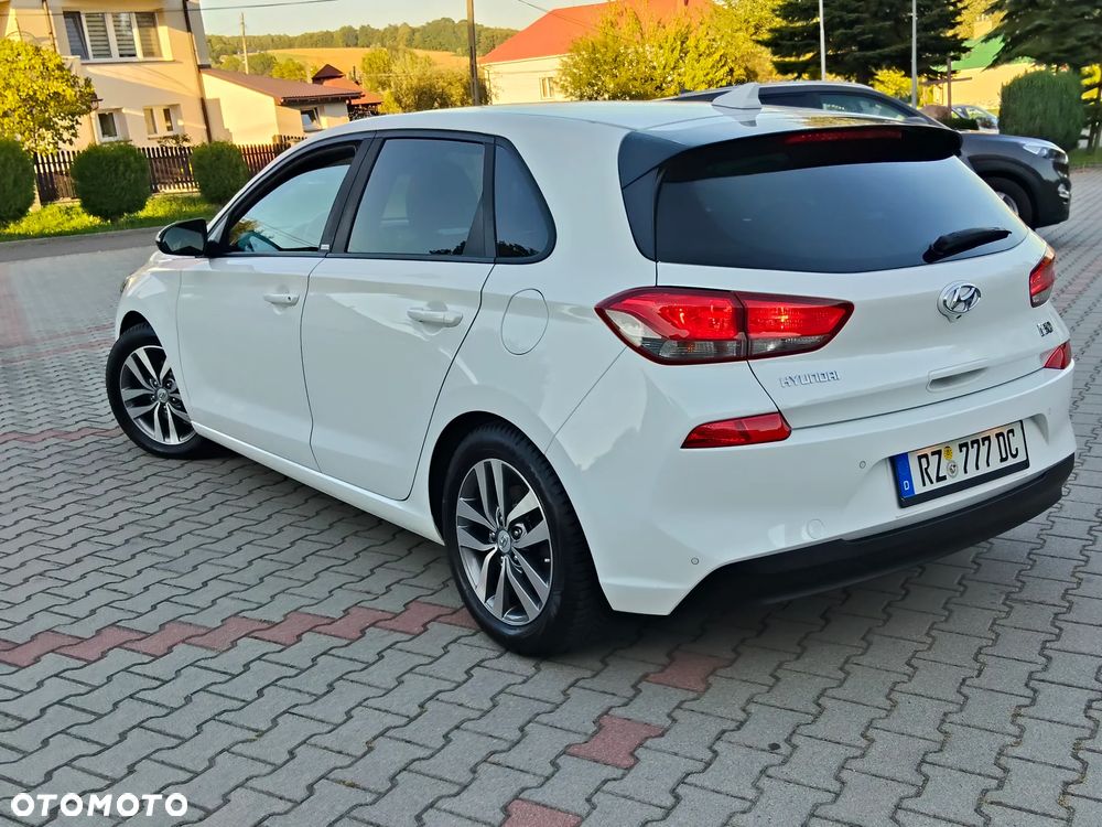 Hyundai i30 1.4 Premium - 39