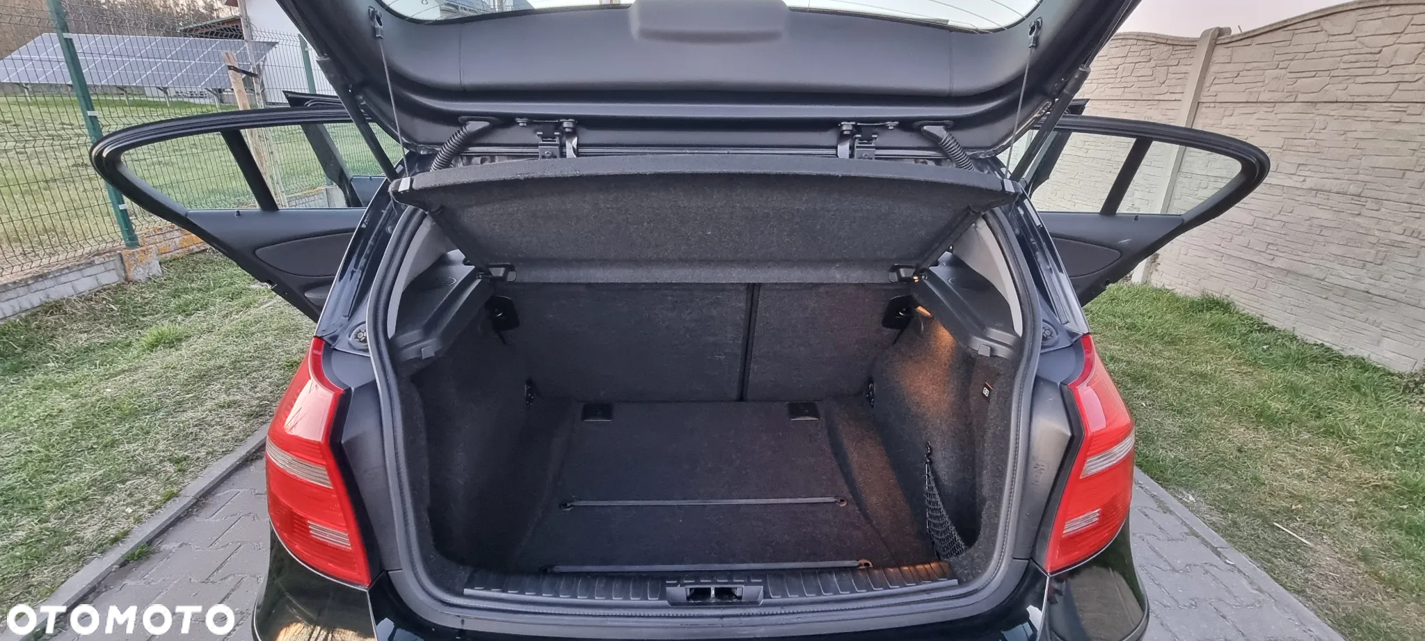 BMW Seria 1 116i - 19