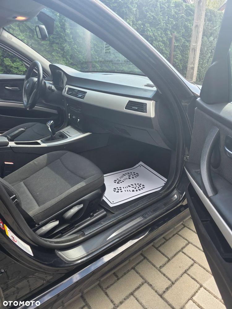 BMW Seria 3 - 15