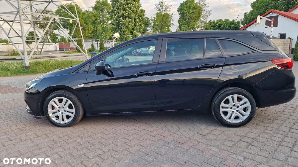 Opel Astra V 1.6 CDTI Dynamic S&S - 4