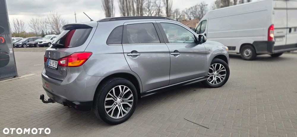 Mitsubishi ASX 1.8 DID Invite 4WD AS&G - 14