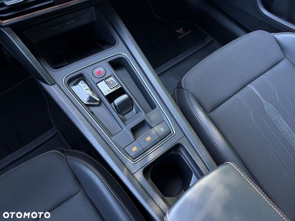 Cupra Formentor 1.4 e-Hybrid DSG - 23