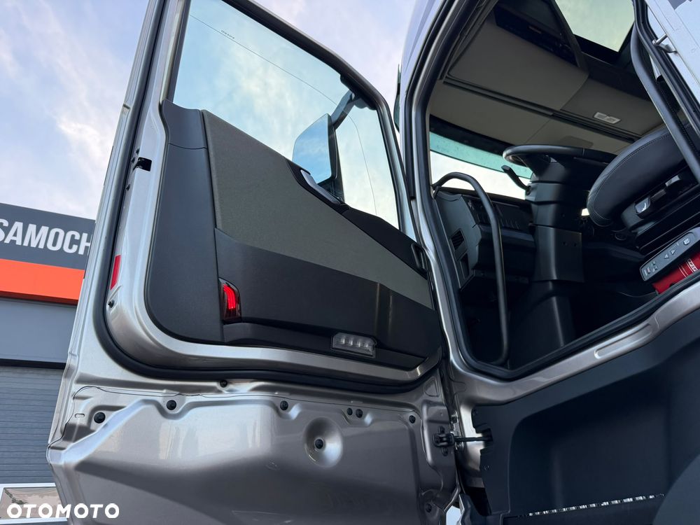Volvo FH/540/EURO6/FULL LED/SKÓRY/22.9L/100km/METALIK /ON1100 L/SPROWADZONY - 24