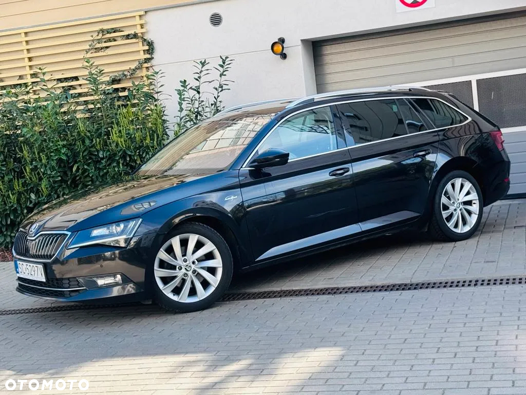 Skoda Superb 2.0 TDI L&K DSG - 6