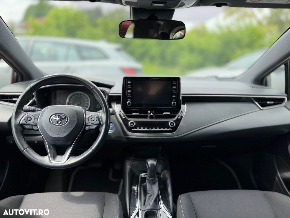 TOYOTA Corolla 2021 — imagine 10