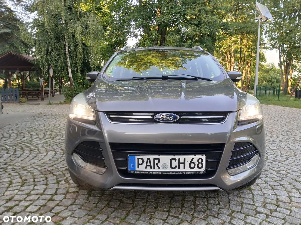 Ford Kuga 2.0 TDCi 4x4 Titanium - 16