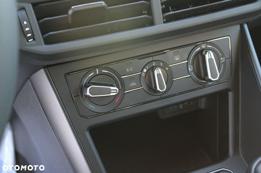 Volkswagen Polo - 20