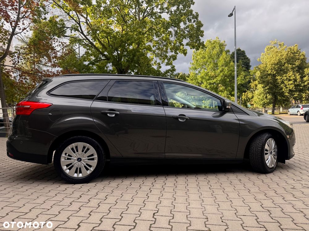 Ford Focus 1.0 EcoBoost Start-Stopp-System TITANIUM STYLE - 11