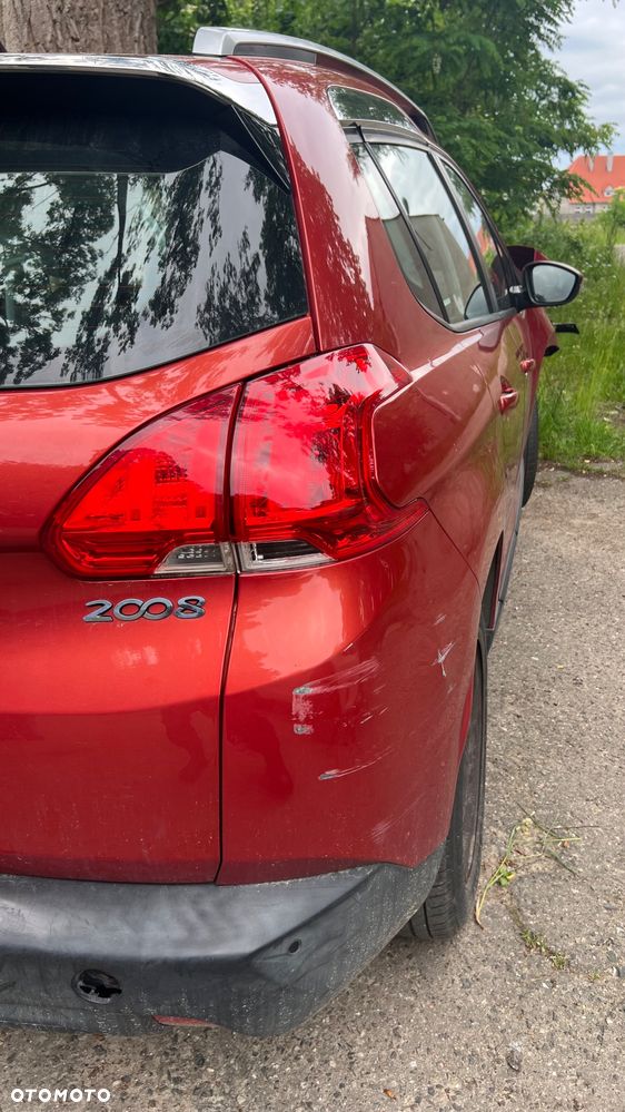 Peugeot 2008 1.2 Pure Tech Style - 14