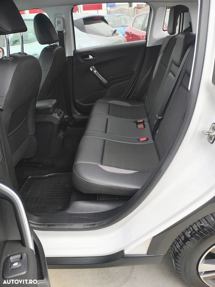 Peugeot 2008 PureTech 130 GPF Stop&Start Allure - 19