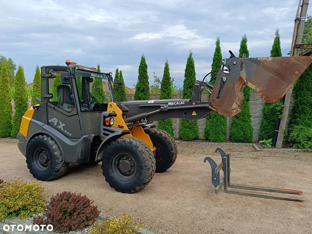 Mecalac AX 850 - 1