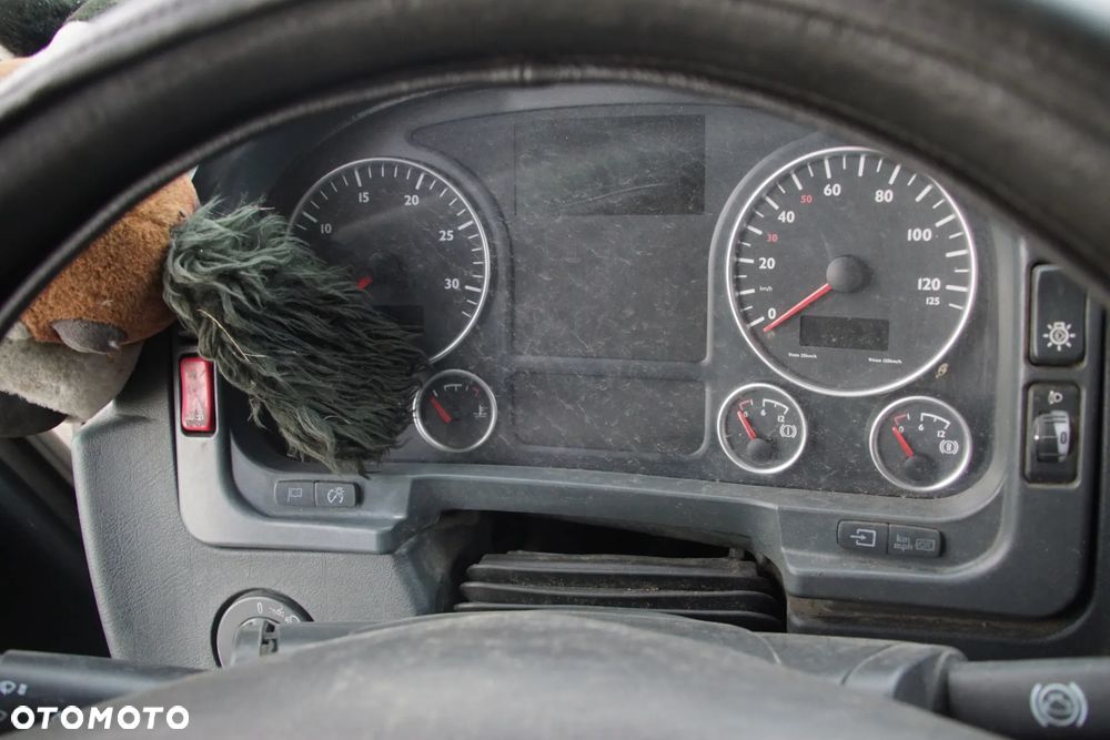 Auto na części - MAN TGM 15.250 6.9 250 KM D0836 LFL60 ZF 12AS1210TO 2009R Silnik Skrzynia Drzwi Zderzak Lusterko Lampa Osłona Owiewka Winda Deska Kokpit Sterownik Moduł Czujnik Licznik Kierownica Panel - 14