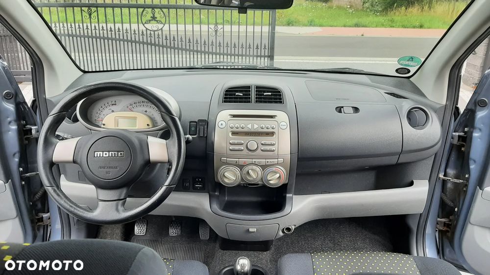 Daihatsu Sirion 1.3 - 10