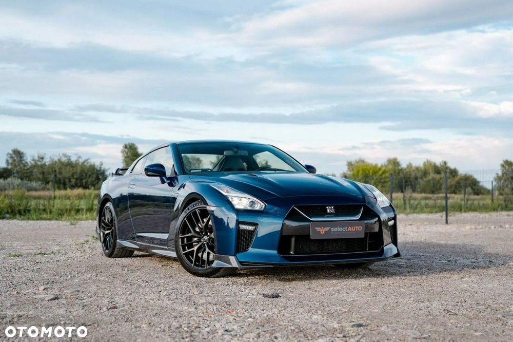 Nissan GT-R Prestige - 3