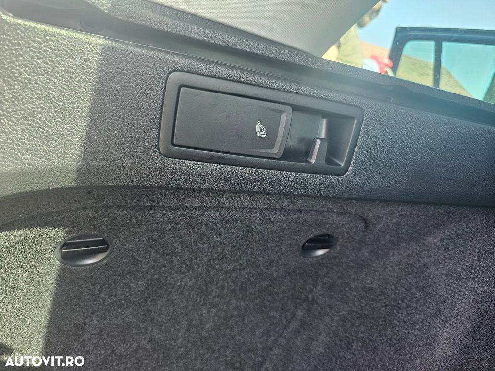 Volkswagen Golf 1.0 TSI Trendline - 29