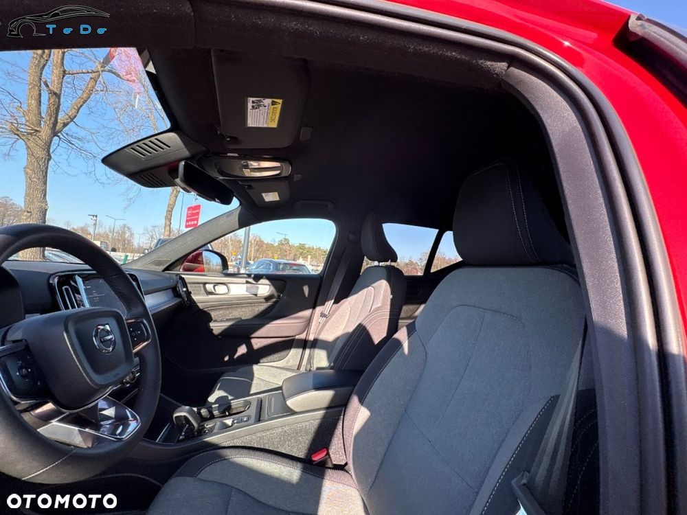 Volvo XC 40 B5 B AWD Geartronic Inscription - 24