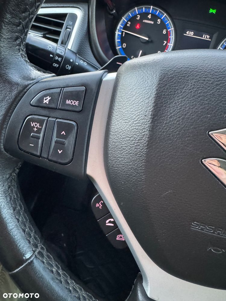 Suzuki SX4 S-Cross 1.6 VVT CVT 4x2 limited - 33