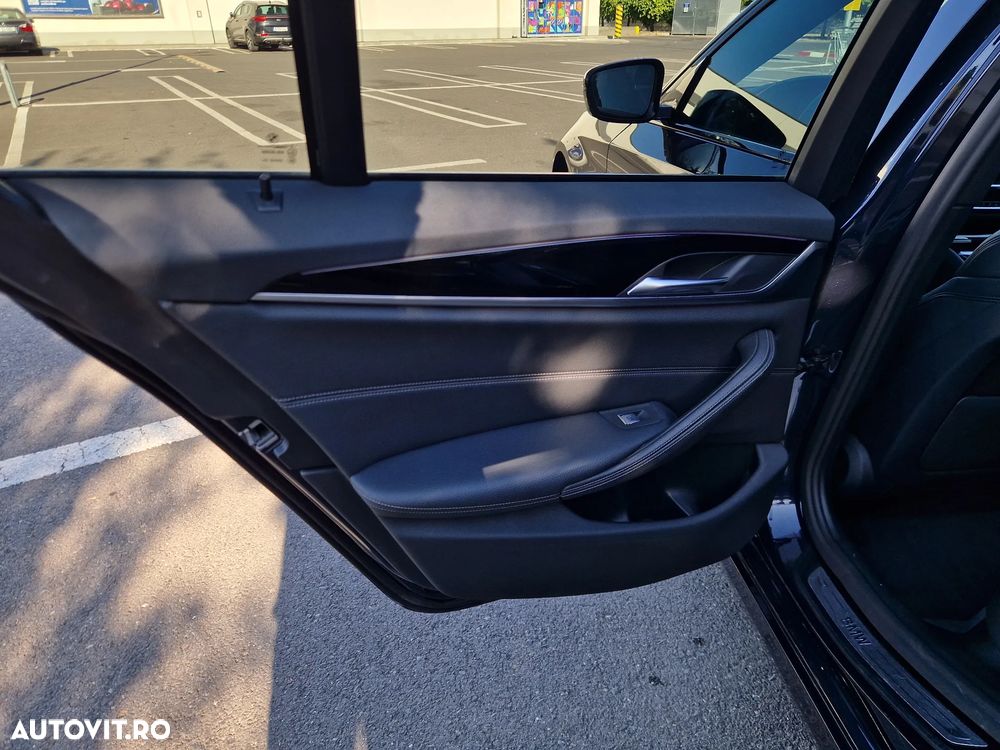 BMW 5 Series 2020 — imagine 22