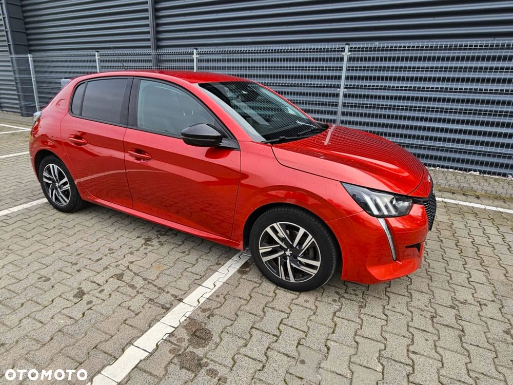 Peugeot 208 - 3