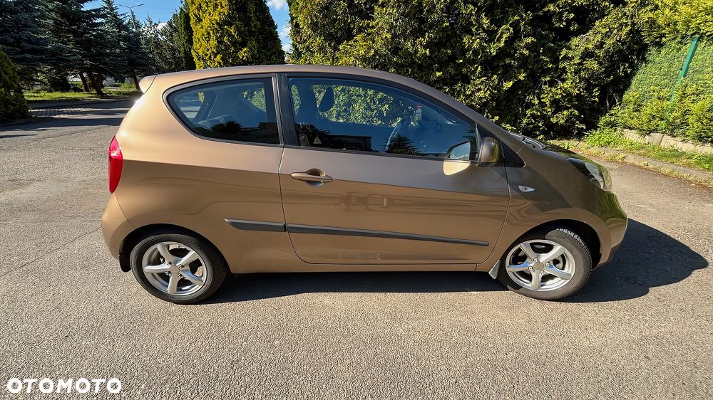 Kia Picanto 1.0 L - 4
