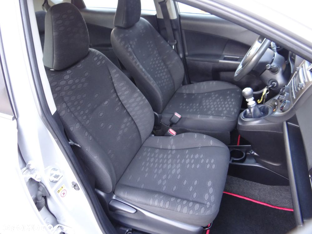 Toyota Verso S 1.33 VVT-i Club - 36