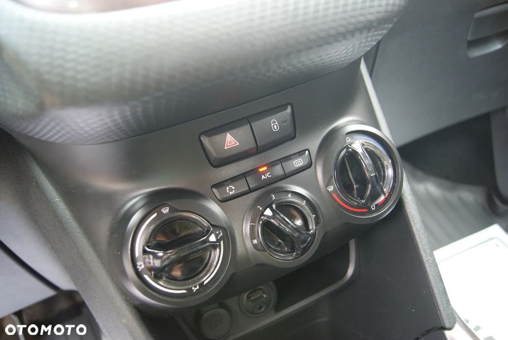 Peugeot 2008 1.2 Pure Tech Style - 28
