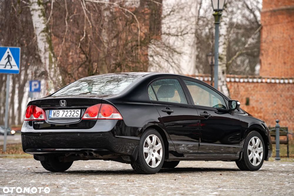 Honda Civic 1.8 Comfort - 5