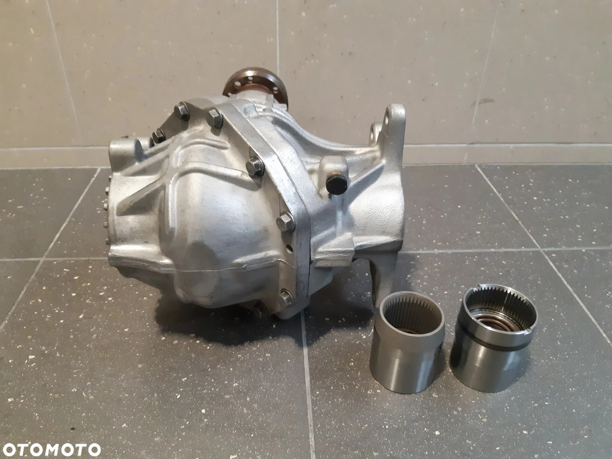 PRZEKŁADNIA KĄTOWA REDUKTOR VOLVO V70 XC70 S60 XC90 S80 V90 i in. - 2