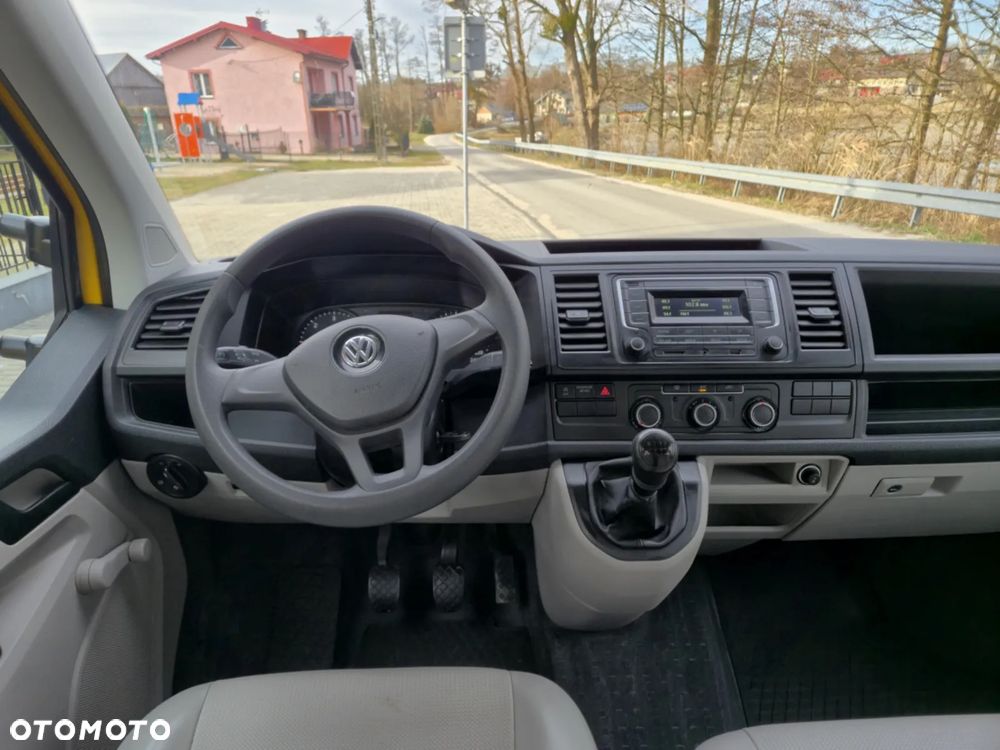 Volkswagen Transporter - 13
