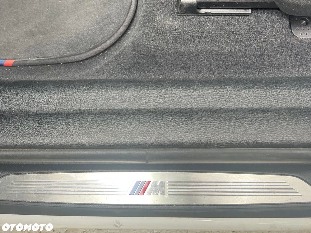 BMW X1 sDrive18d M Sport - 25