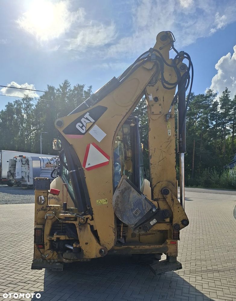 Caterpillar 428E - 8