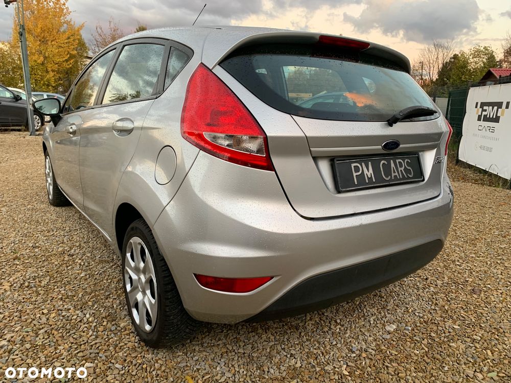 Ford Fiesta 1.4 Trend - 15
