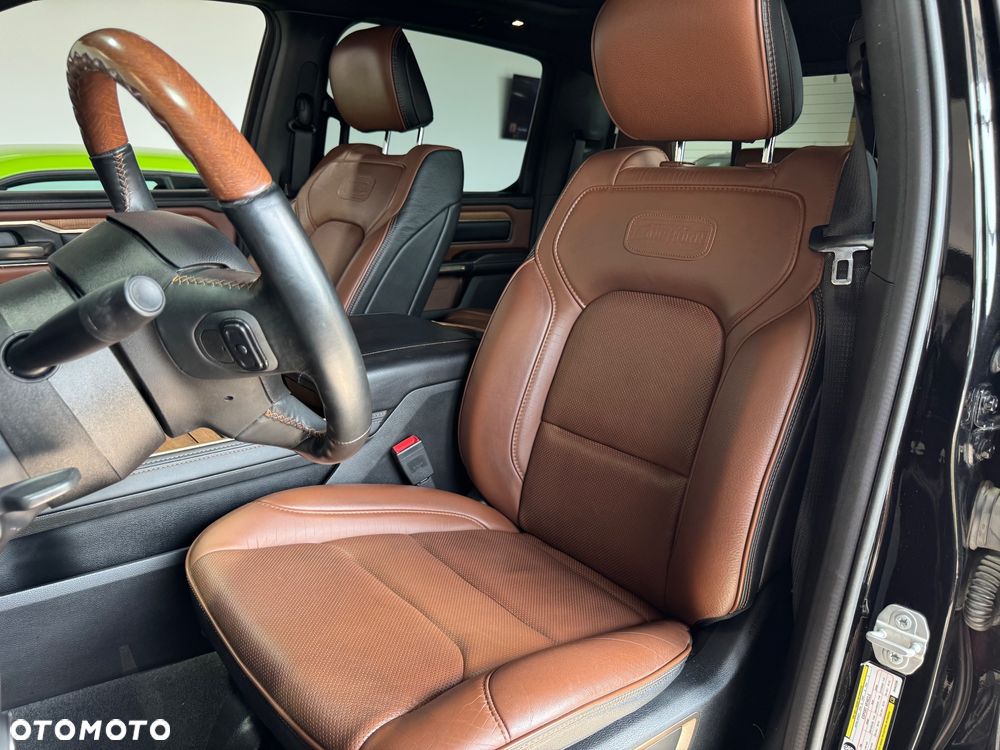 RAM 1500 5.7 Crew Cab Limited - 24