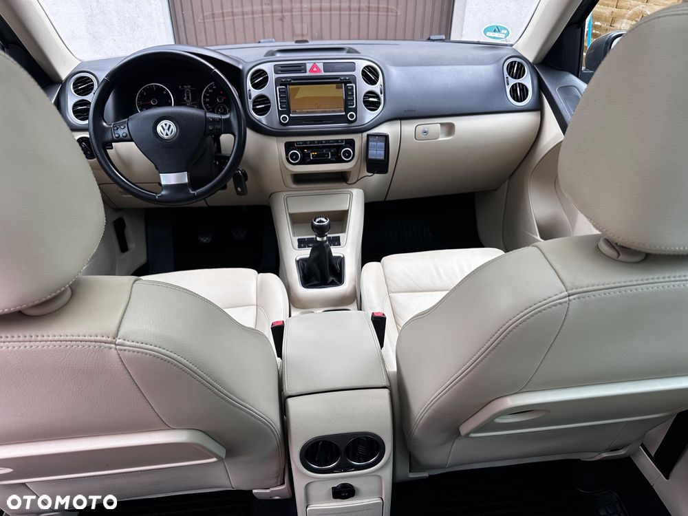 Volkswagen Tiguan 2.0 TDI DPF 4Motion Track & Style - 36