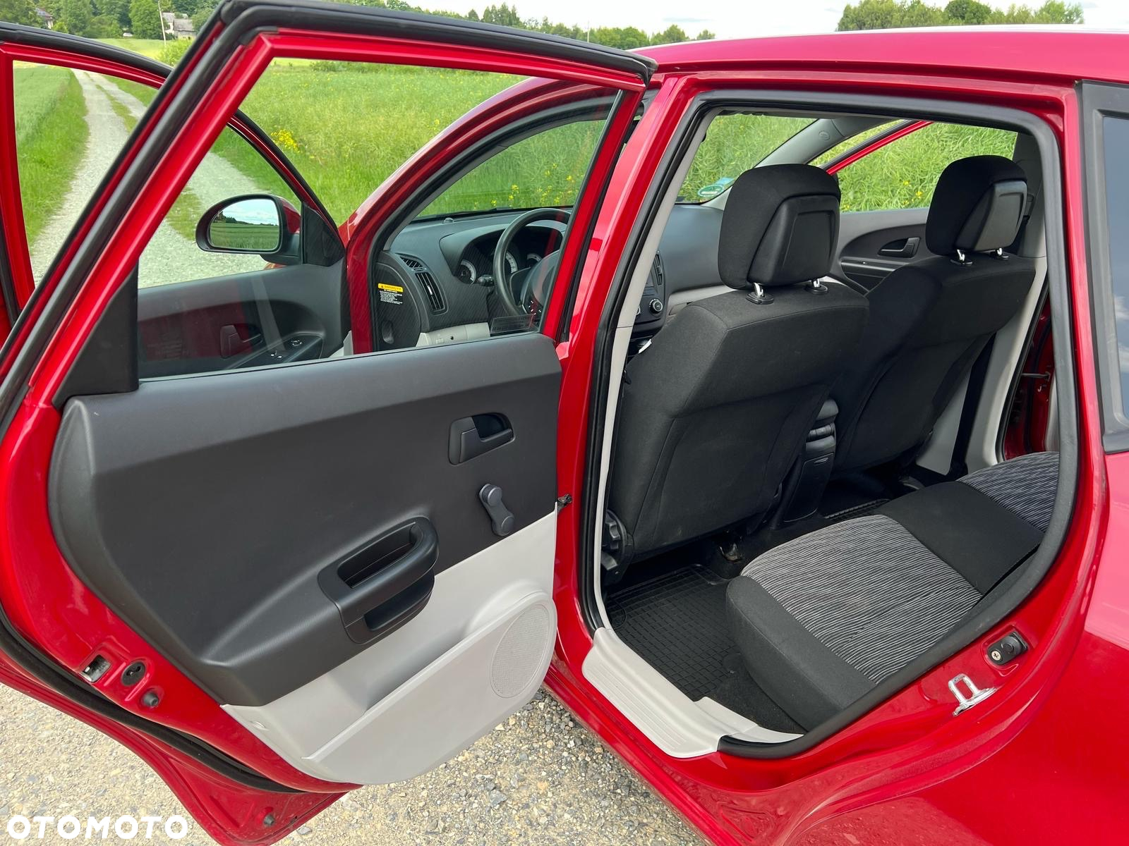 Kia Ceed - 18
