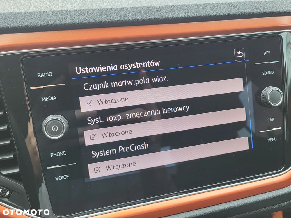 Volkswagen T-Roc 1.5 TSI ACT Advance - 17
