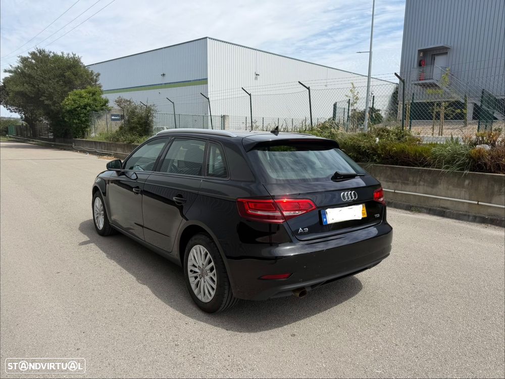Audi A3 Sportback 1.6 TDI - 6