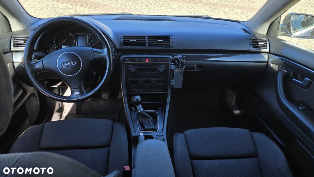 Audi A4 Avant - 5