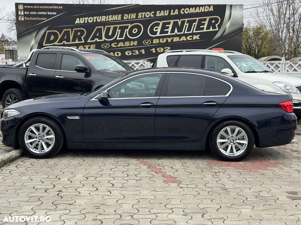 BMW Seria 5 520d Efficient Dynamics Edition Aut. Sport Line - 3