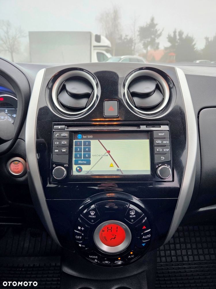 Nissan Note 1.2 Tekna EU6 - 34