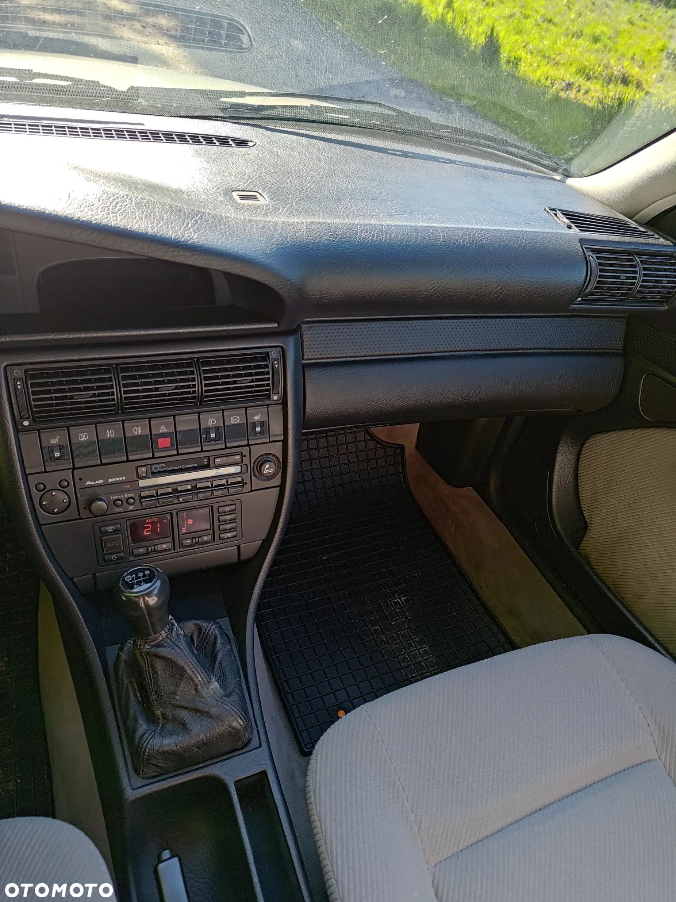Audi 100 - 14