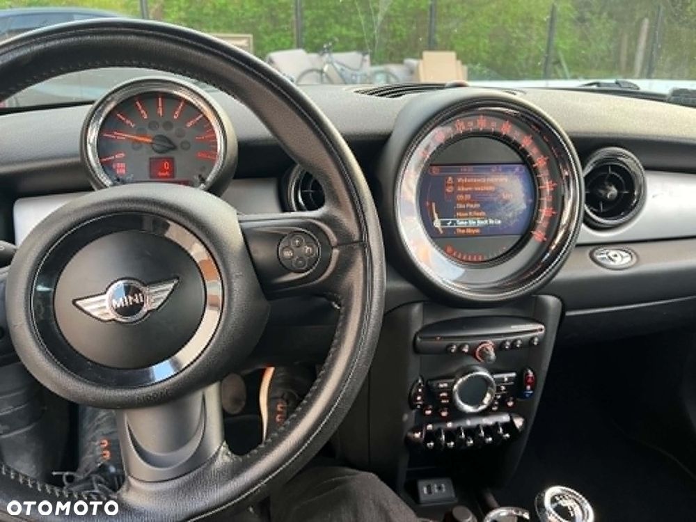 MINI Cooper Highgate - 11